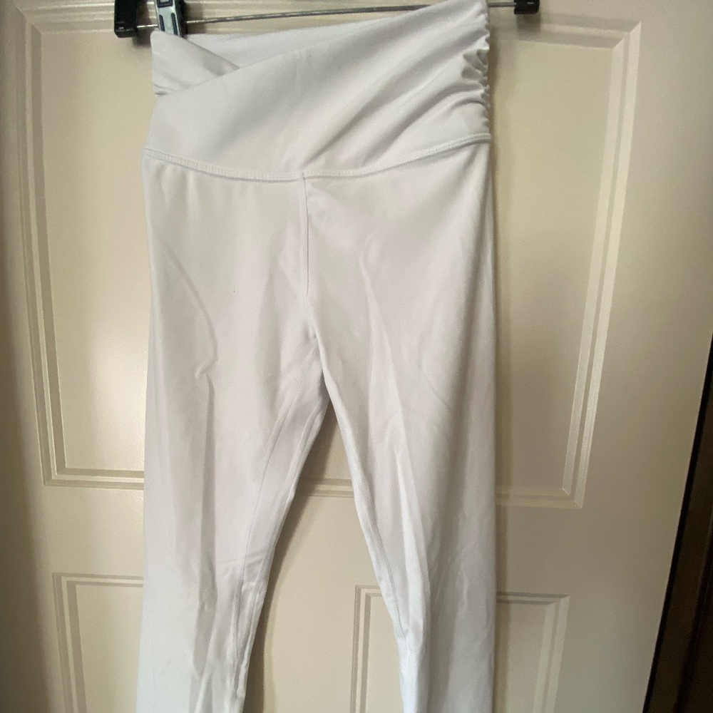 7/8 Cross Waist Athletic White Leggings